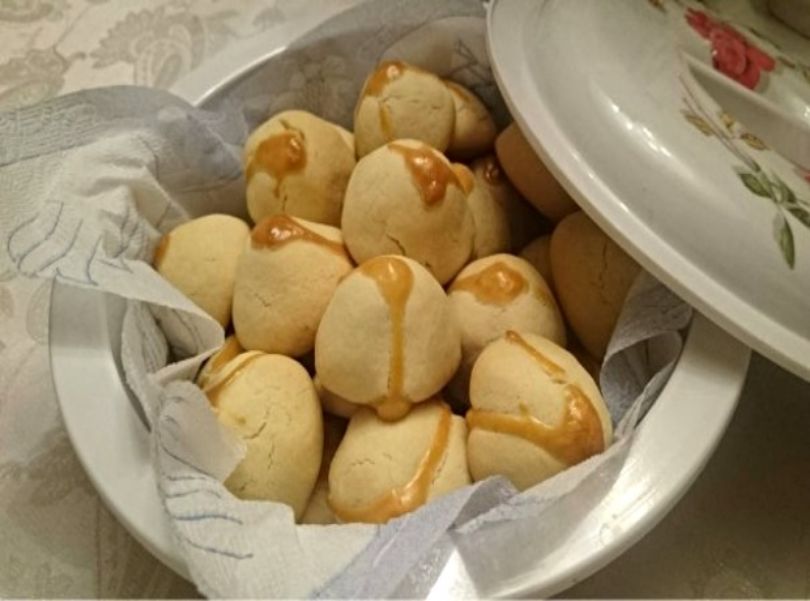 Sweet Azerbaijani cookies : Sheker Chorek