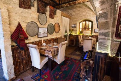 Qazmaq restaurant interior